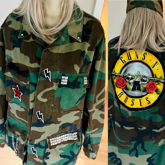 CAMO/ MILITARY JACKET/ TOP-ON BACK—MILITARY WITH STUDS—CUSTOM-OVERSIZED —COOL 🔥 - Picture 3 of 16